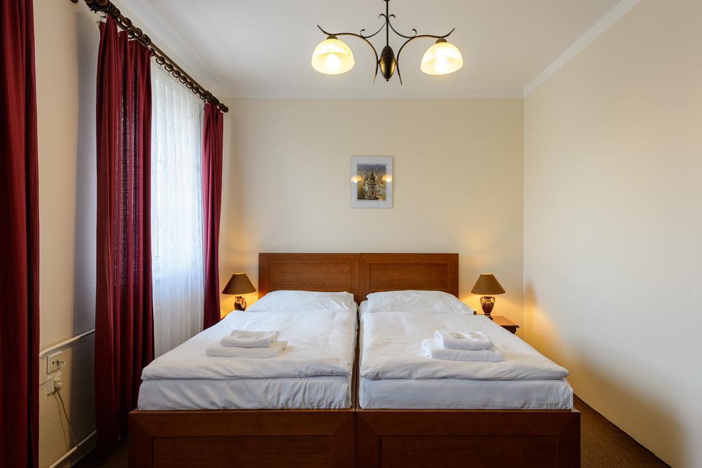 Hotel Valdstejn Reichenberg Zimmer foto