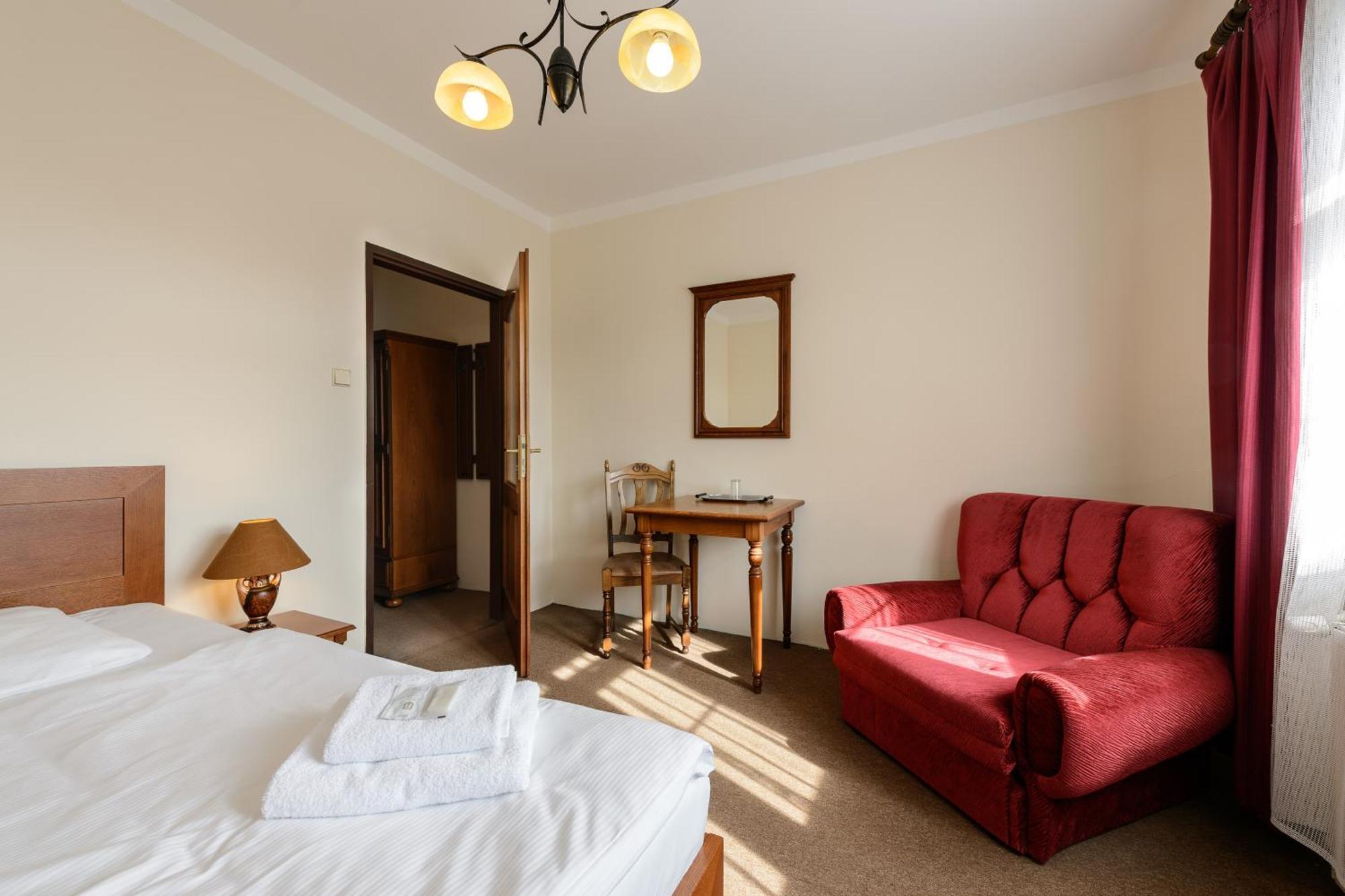 Hotel Valdstejn Reichenberg Zimmer foto
